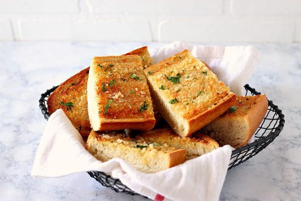 crispy garlic bread